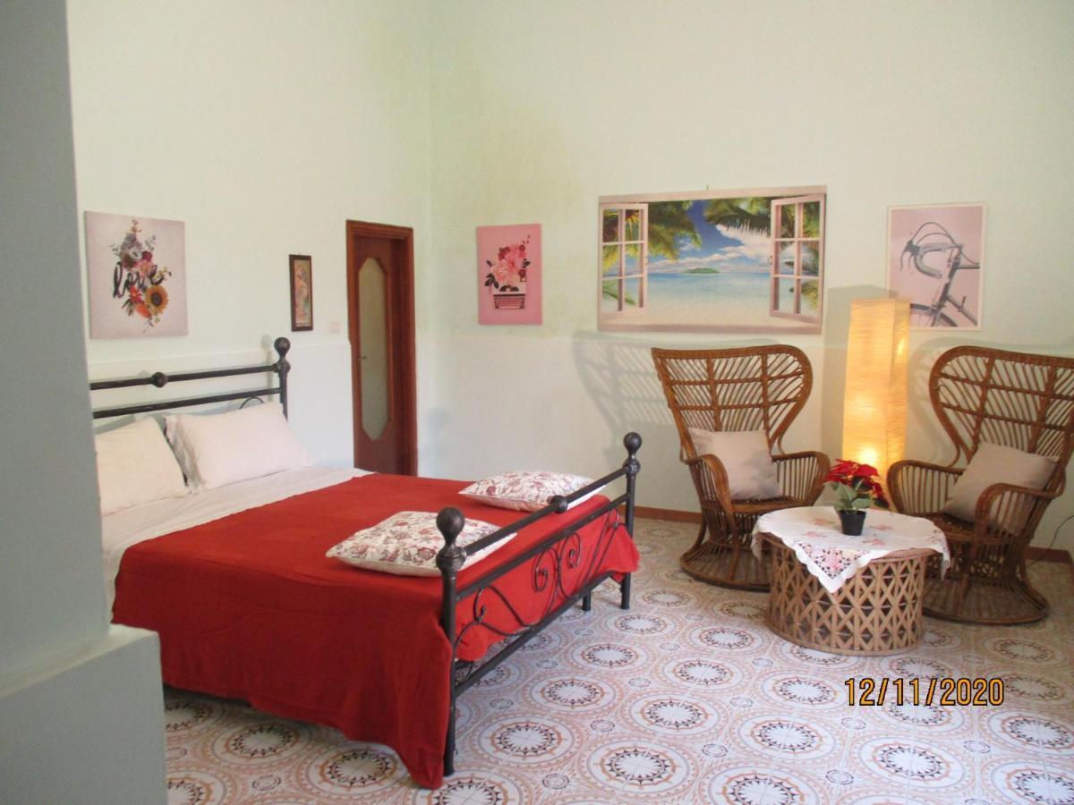 Resort Giardino Degli Aranci - Casa Lisca Baronissi Kültér fotó