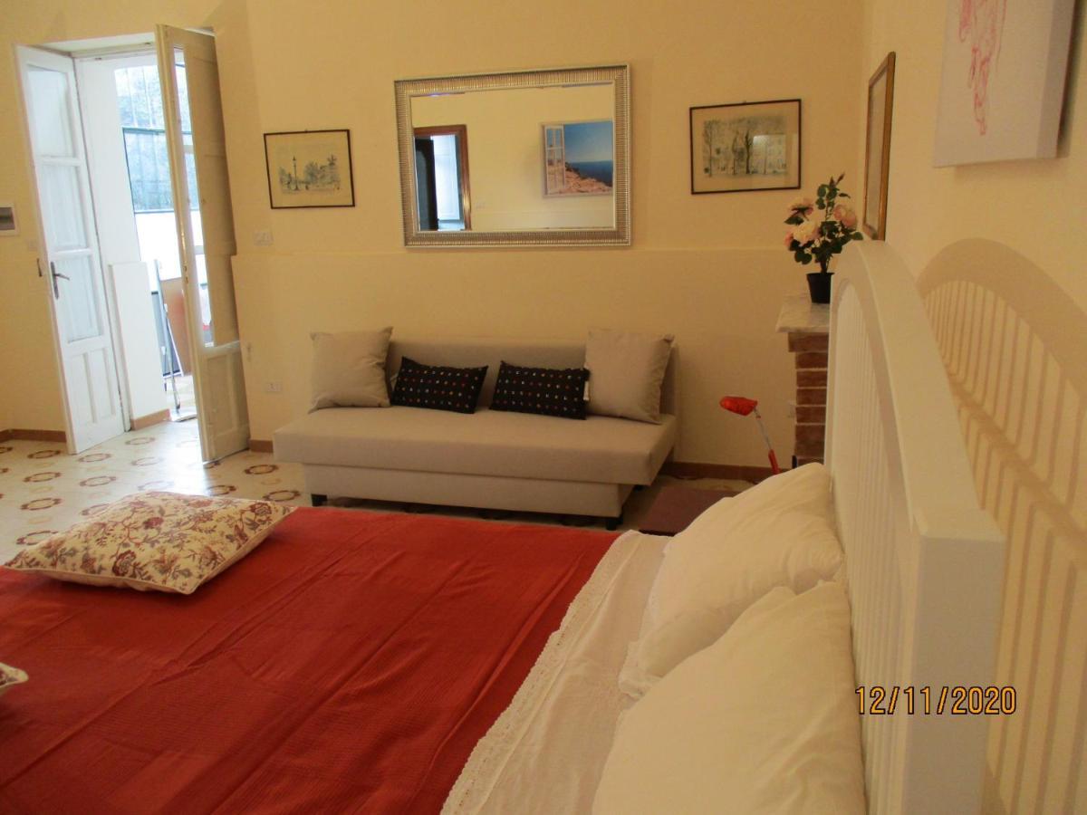 Resort Giardino Degli Aranci - Casa Lisca Baronissi Kültér fotó